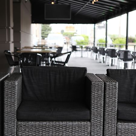Holiday Inn Chicago/Oak Brook By Ihg Oakbrook Terrace Exteriör bild