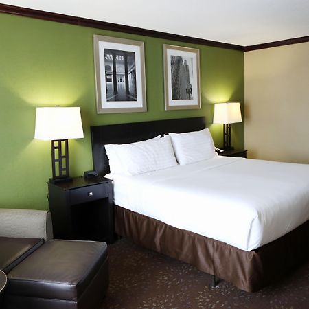Holiday Inn Chicago/Oak Brook By Ihg Oakbrook Terrace Exteriör bild
