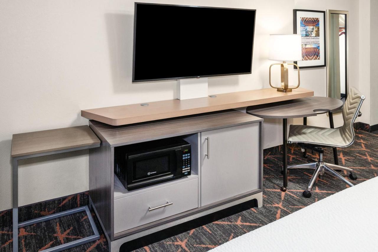 Holiday Inn Chicago/Oak Brook By Ihg Oakbrook Terrace Exteriör bild