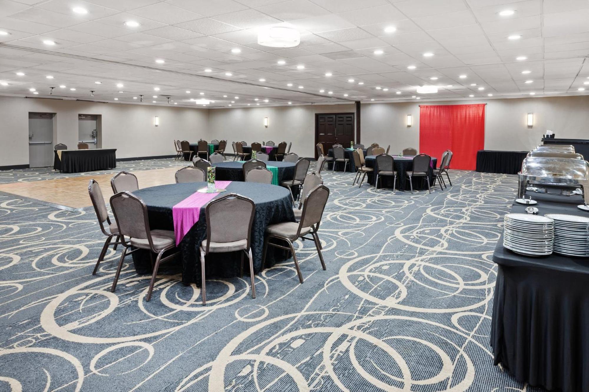 Holiday Inn Chicago/Oak Brook By Ihg Oakbrook Terrace Exteriör bild