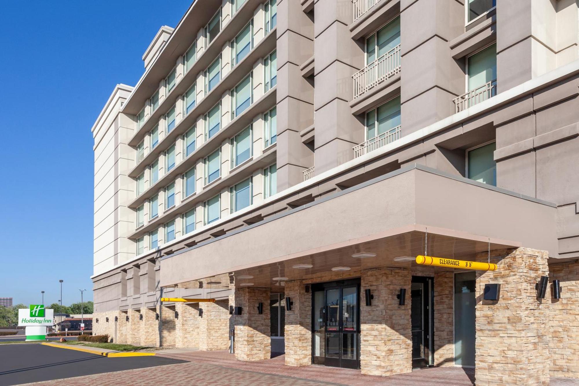 Holiday Inn Chicago/Oak Brook By Ihg Oakbrook Terrace Exteriör bild